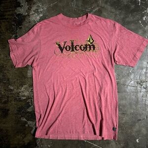 LARGE Red and Yellow Vintage Volcom tee